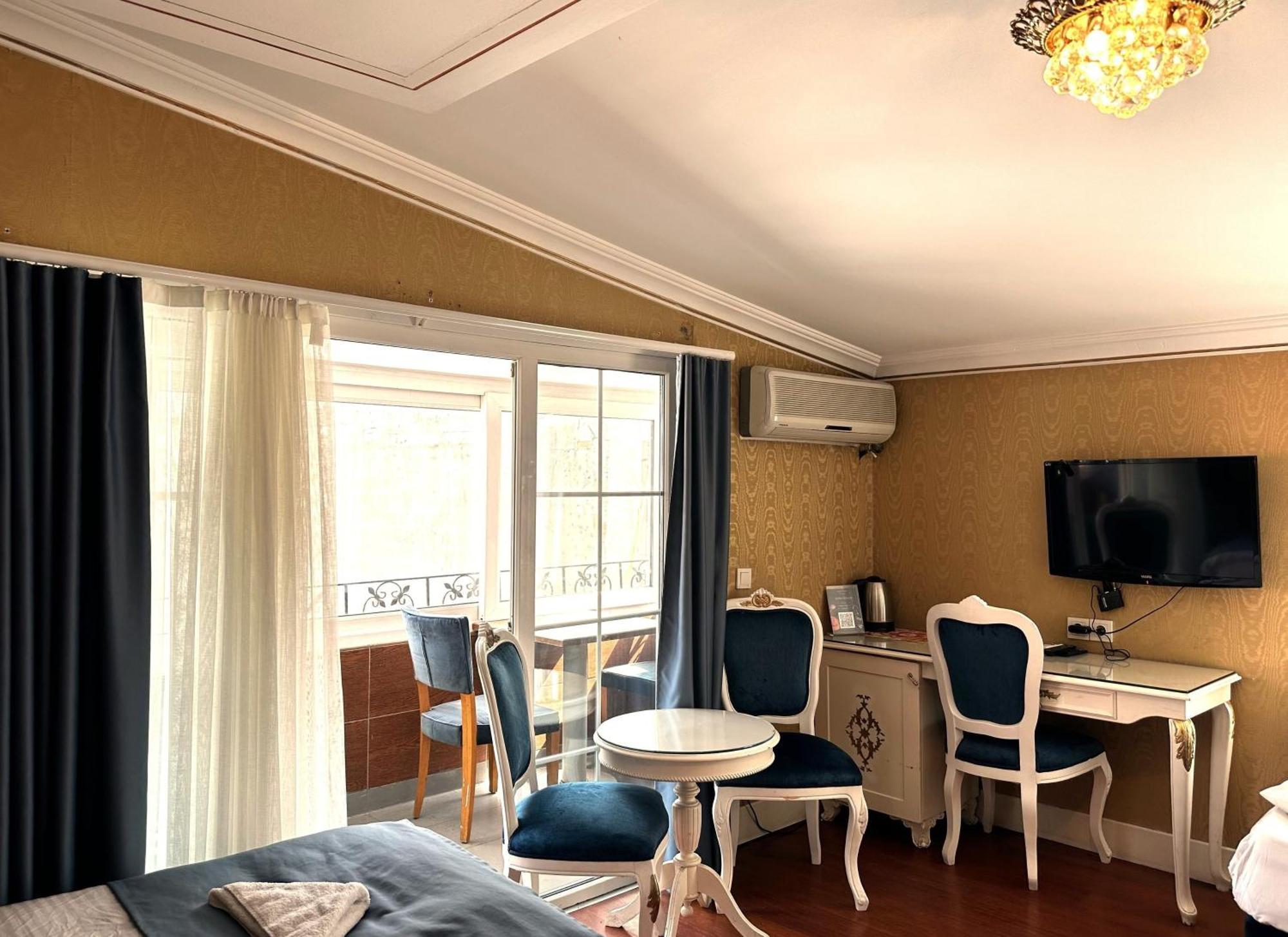 Hotel The Alyon Taksim Istanboel