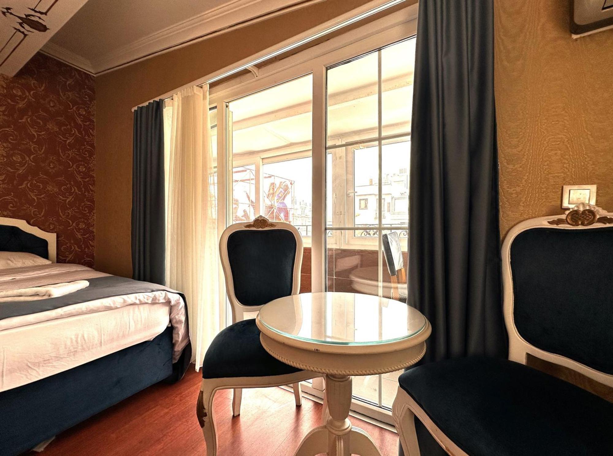 The Alyon Taksim Hotel Istanboel