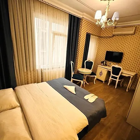The Istanbul Alyon Hotel Taksim Exterior photo
